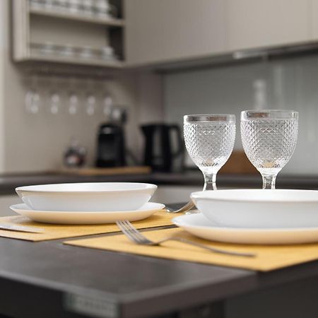 Apartmán Navigli, 90 Square Meters, Free Parking Ripa Ticinese Milán Exteriér fotografie