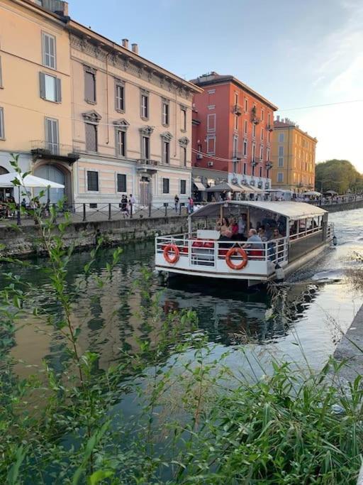 Apartmán Navigli, 90 Square Meters, Free Parking Ripa Ticinese Milán Exteriér fotografie