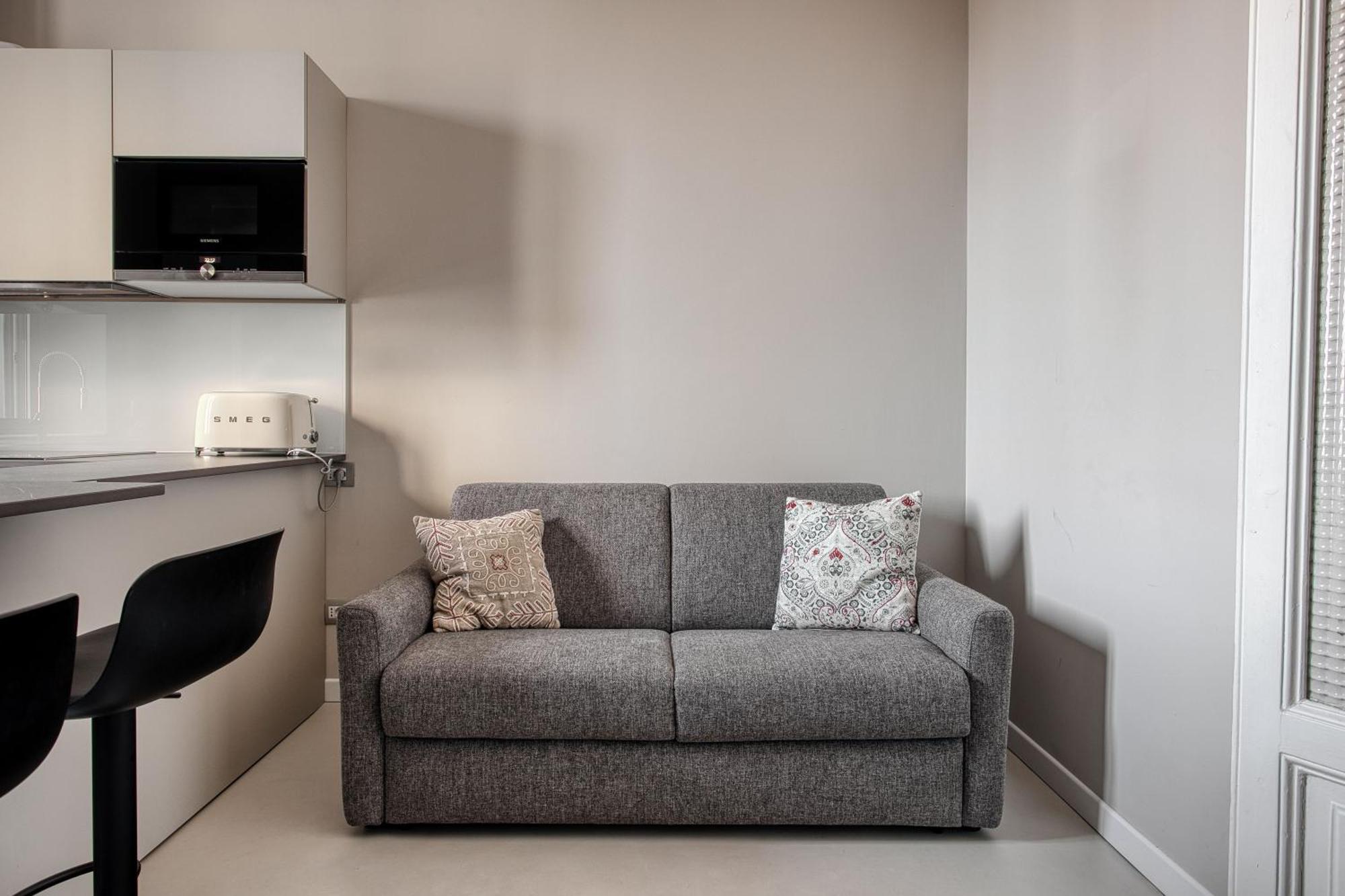 Apartmán Navigli, 90 Square Meters, Free Parking Ripa Ticinese Milán Exteriér fotografie